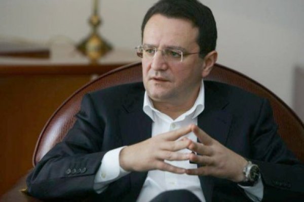 Maior: Securitatea la care a lucrat Ioan Niculae a distrus un stat